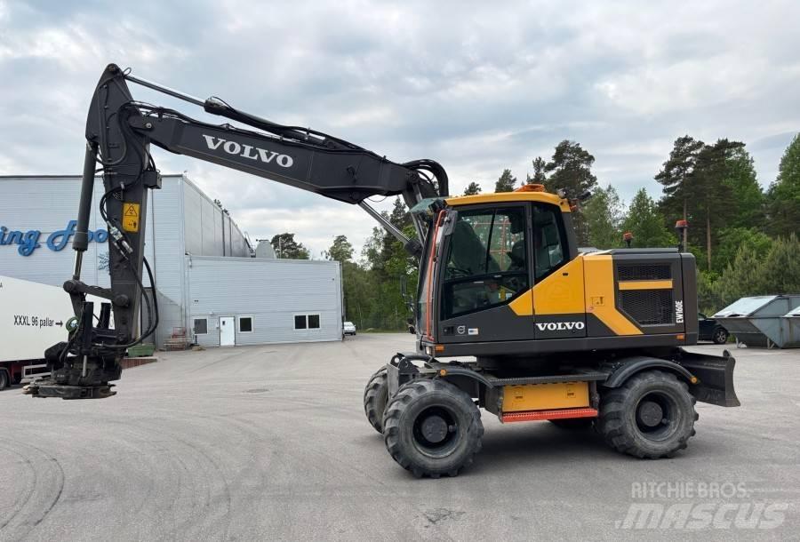 Volvo EW160E Escavadoras de rodas