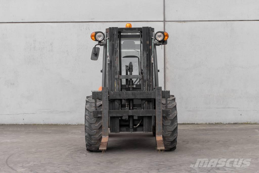 Ausa C 250 H X4 Empilhadores Diesel