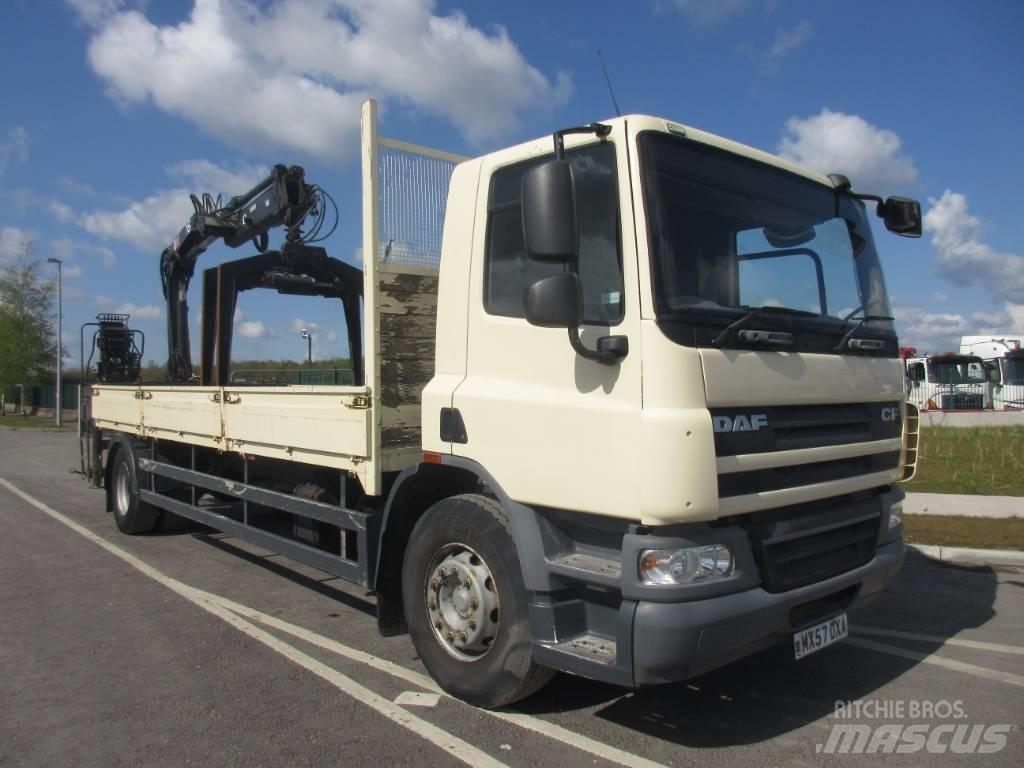 DAF 65CF300 Camiões grua