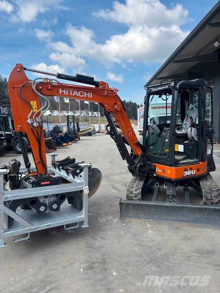 Hitachi ZX38U P-Line Mini Escavadoras <7t