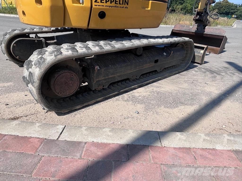 CAT 302.7D Mini Escavadoras <7t