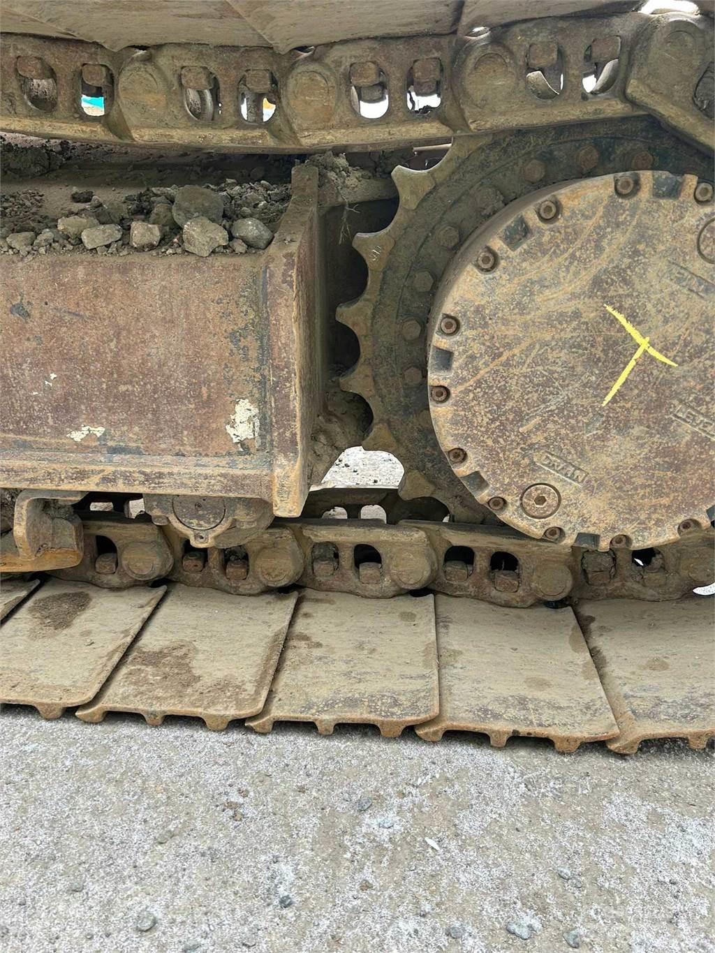 CASE CX210D Escavadoras de rastos