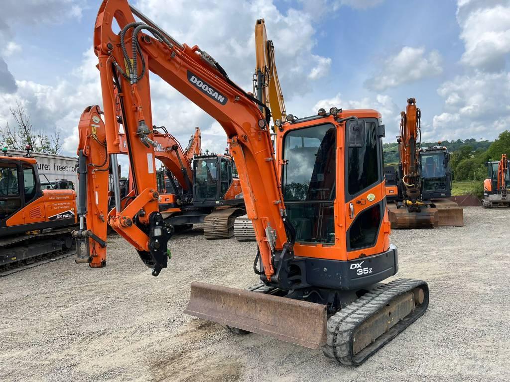 Doosan DX35Z Mini Escavadoras <7t
