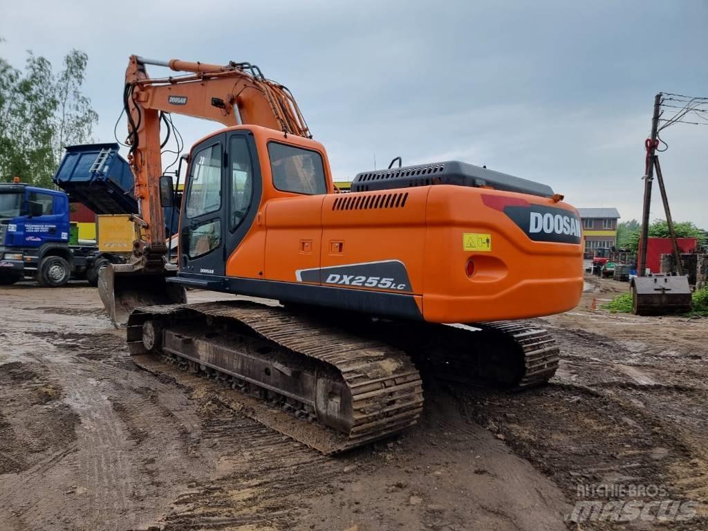 Doosan DX 255 LC Escavadoras de rastos