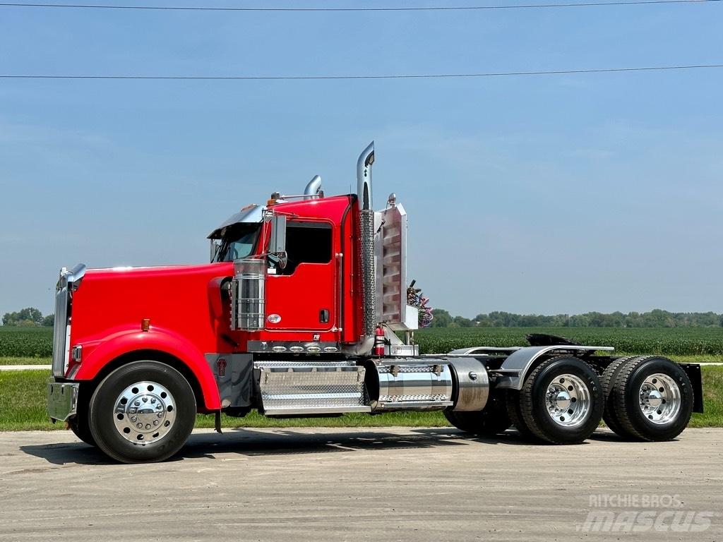 Kenworth W900 Tractores (camiões)