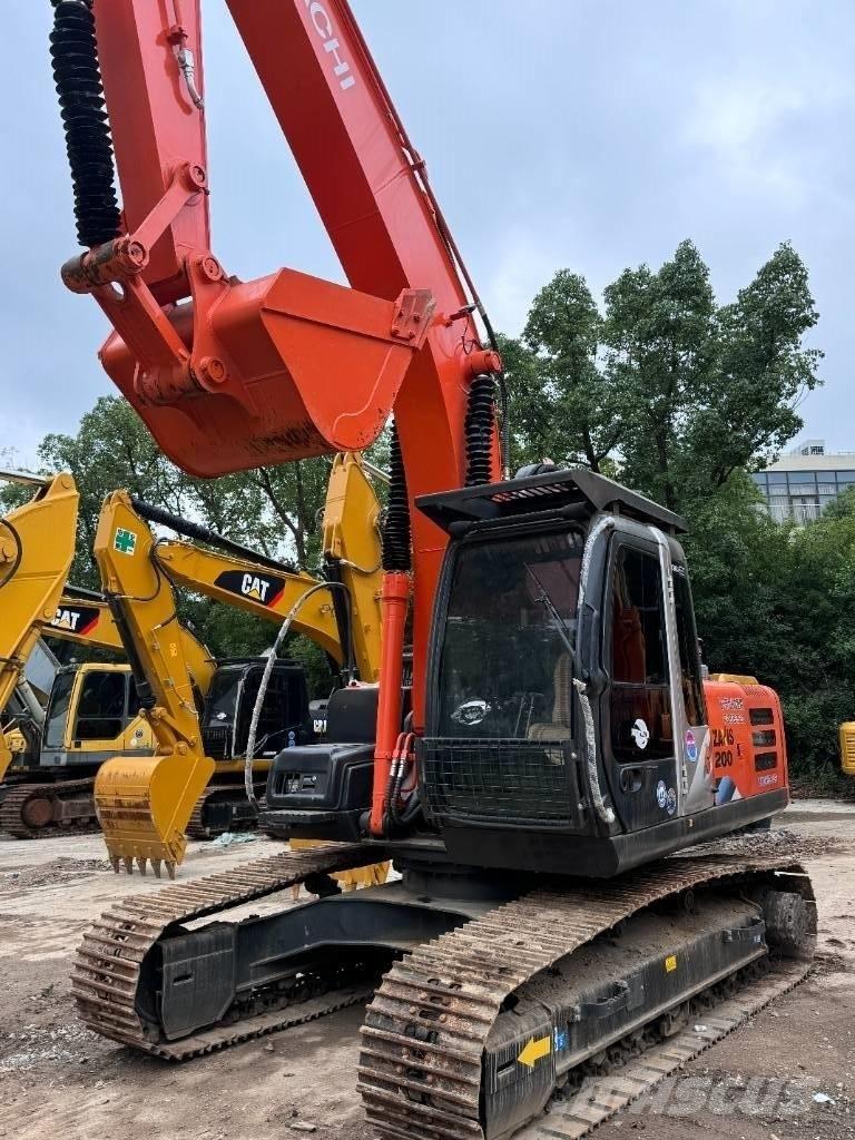 Hitachi ZX 200 Escavadoras de rastos