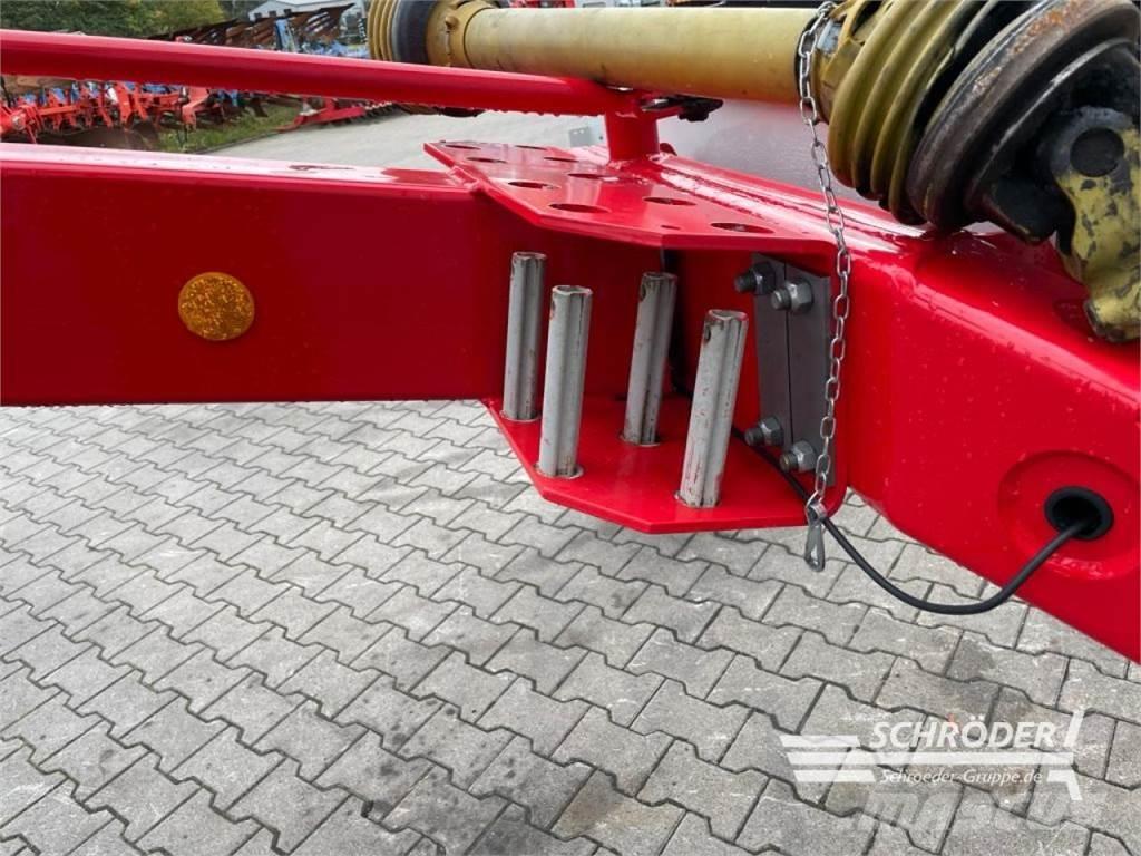 Pöttinger TOP 652 Gadanheiras-fileiras