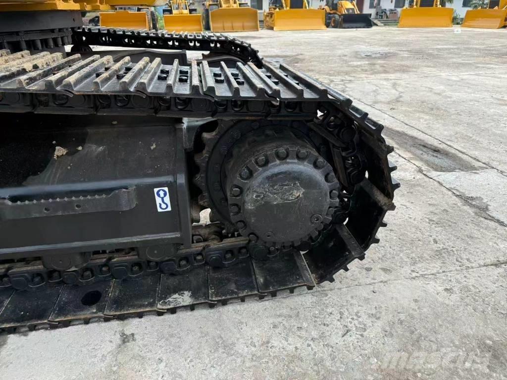 CAT 330 D Escavadoras de rastos