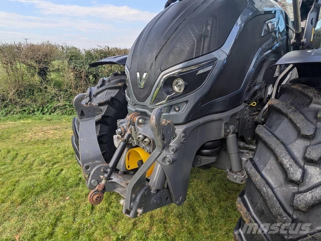 Valtra T 254 Tratores Agrícolas usados