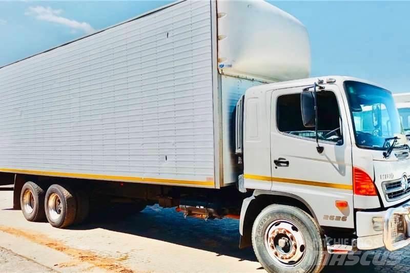 Hino 500 2626 Outros Camiões