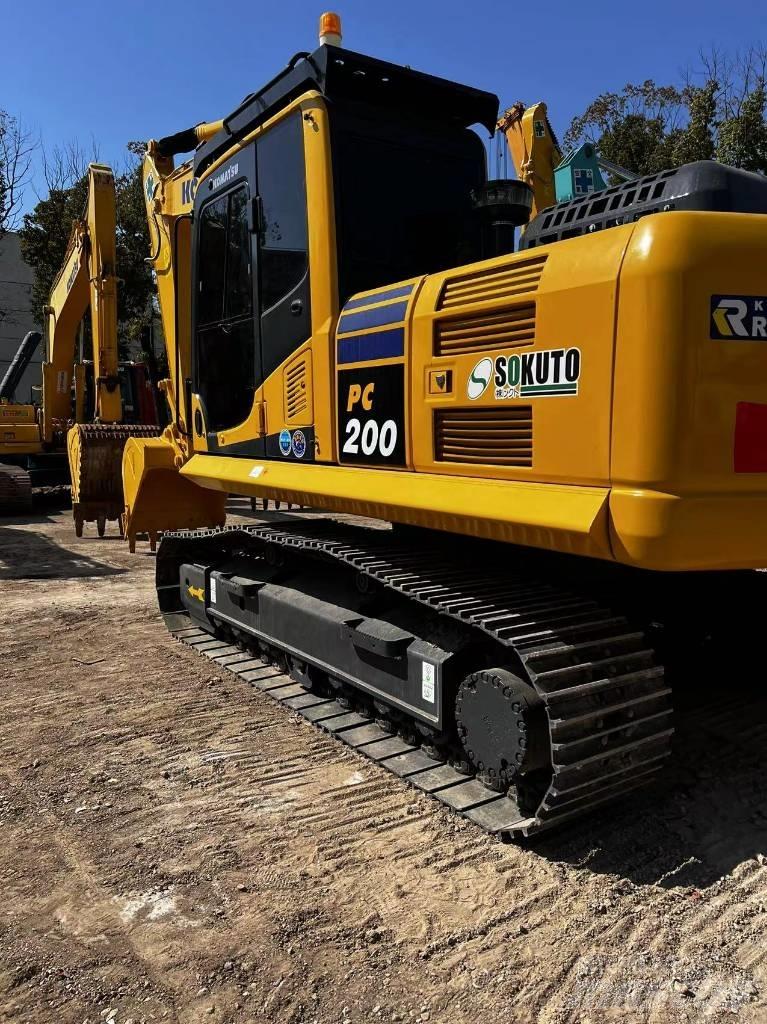 Komatsu PC 200-8N1 Escavadoras de rastos