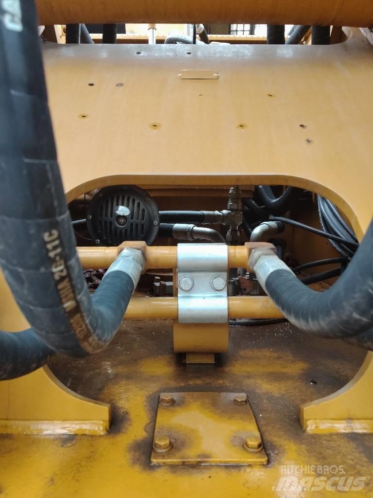 CAT 336 D Escavadoras de rastos