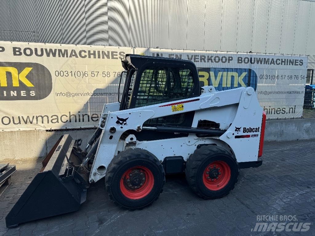 Bobcat S630 Carregadoras de direcção deslizante