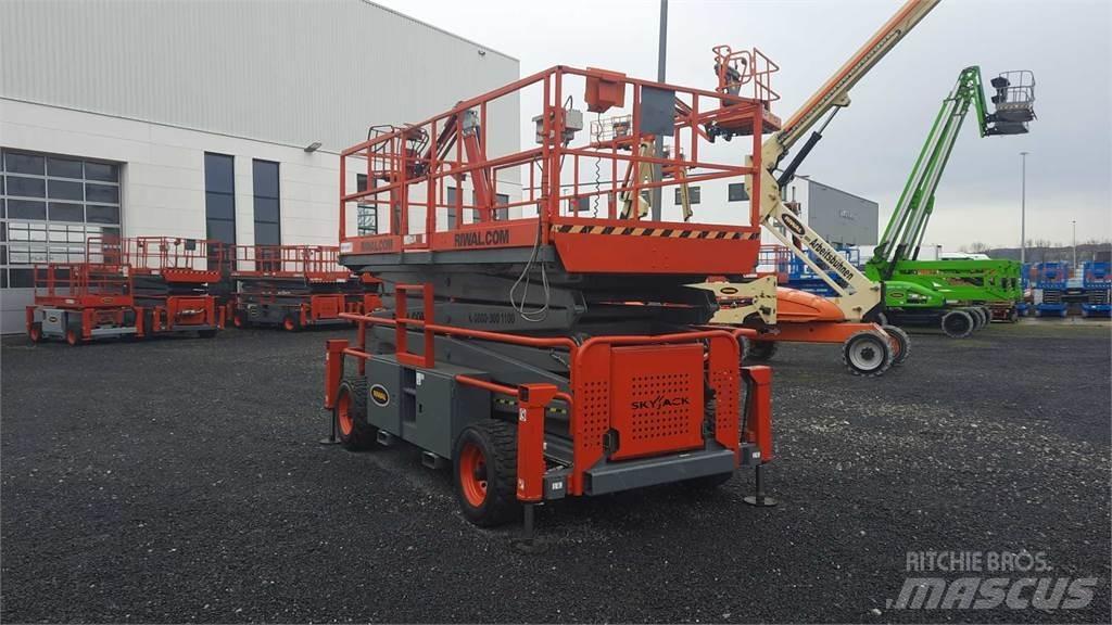 SkyJack 9250RT Elevadores de tesoura