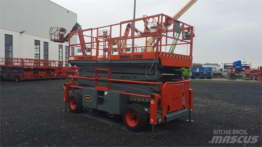 SkyJack 9250RT Elevadores de tesoura