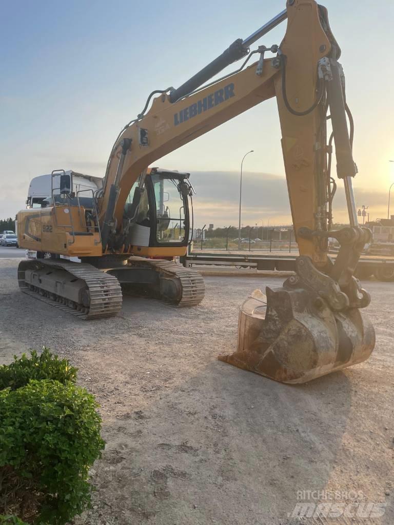 Liebherr R922 NLC Escavadoras de rastos