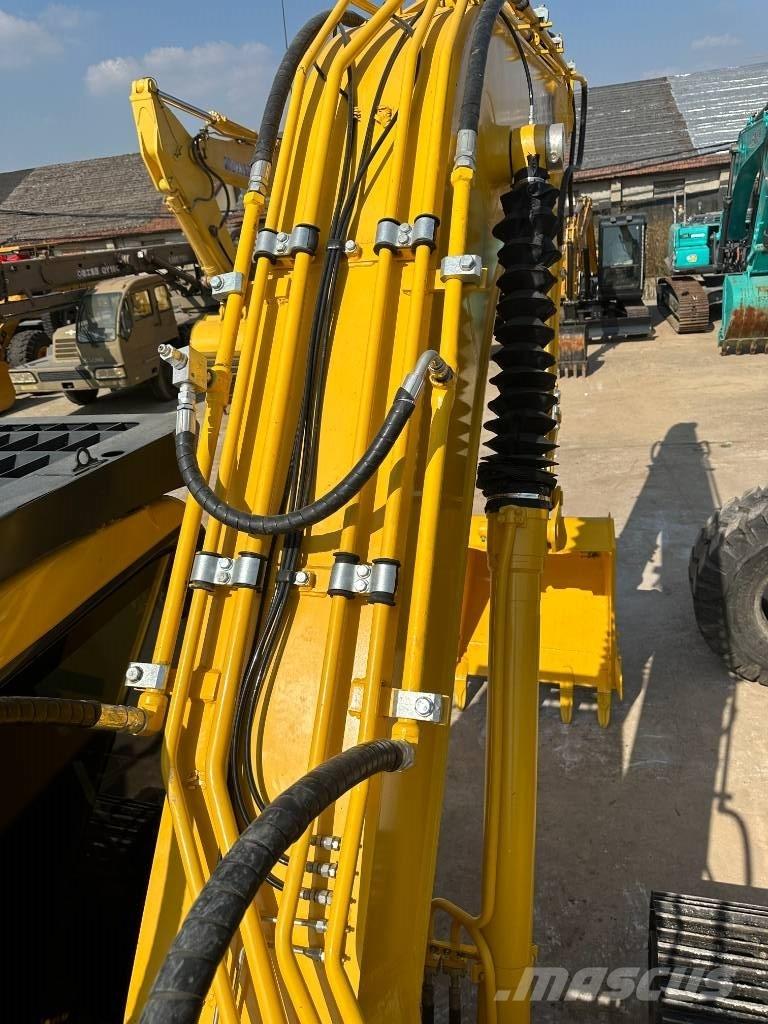 Komatsu PC 200-7 Escavadoras de rastos