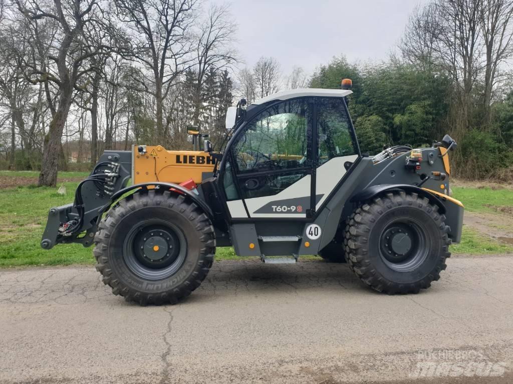 Liebherr T 60-9 S Manipuladores telescópicos