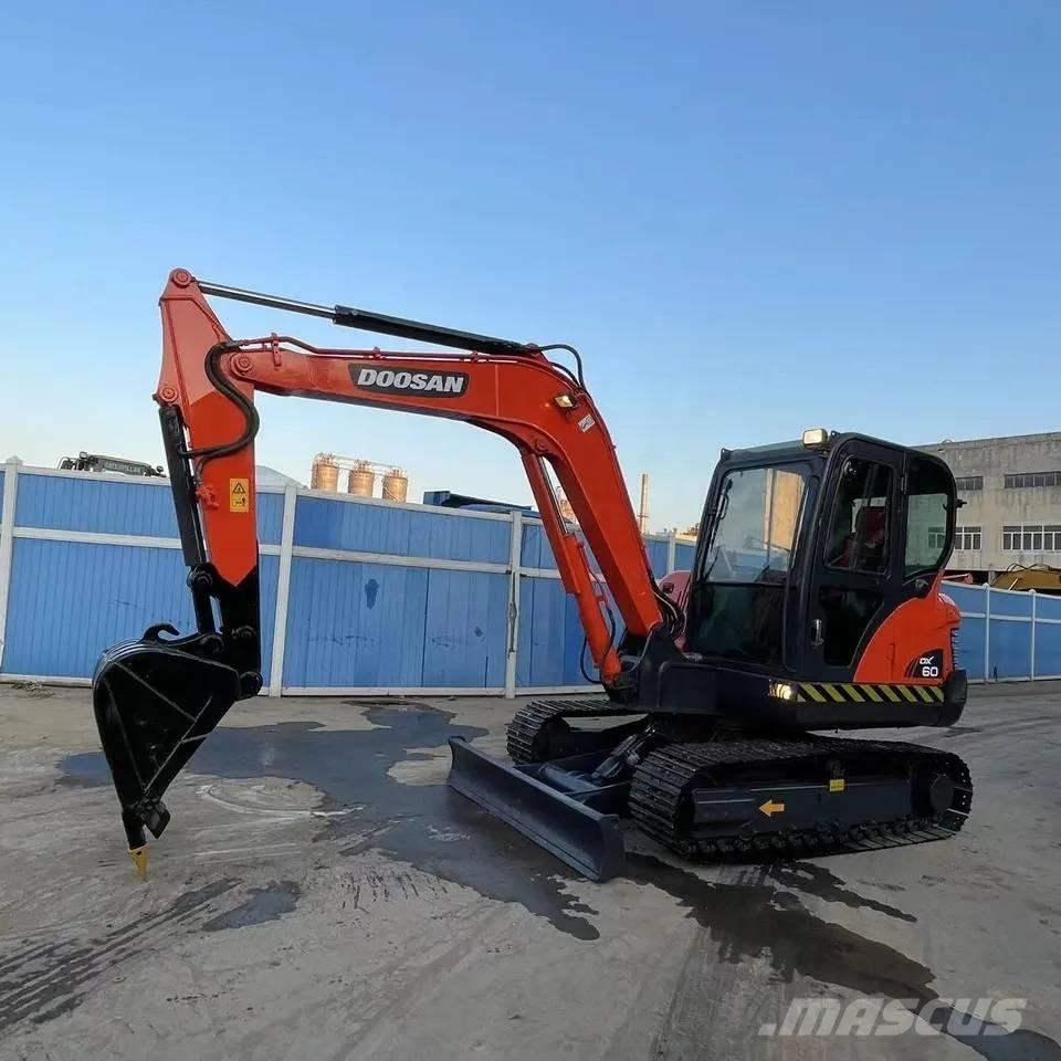 Doosan DX60-9C Mini Escavadoras <7t