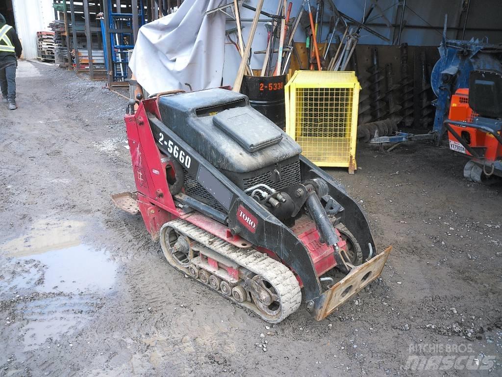 Toro DINGO TX525 Carregadoras de direcção deslizante