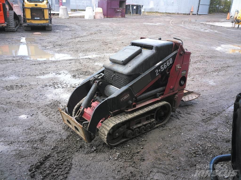 Toro DINGO TX525 Carregadoras de direcção deslizante