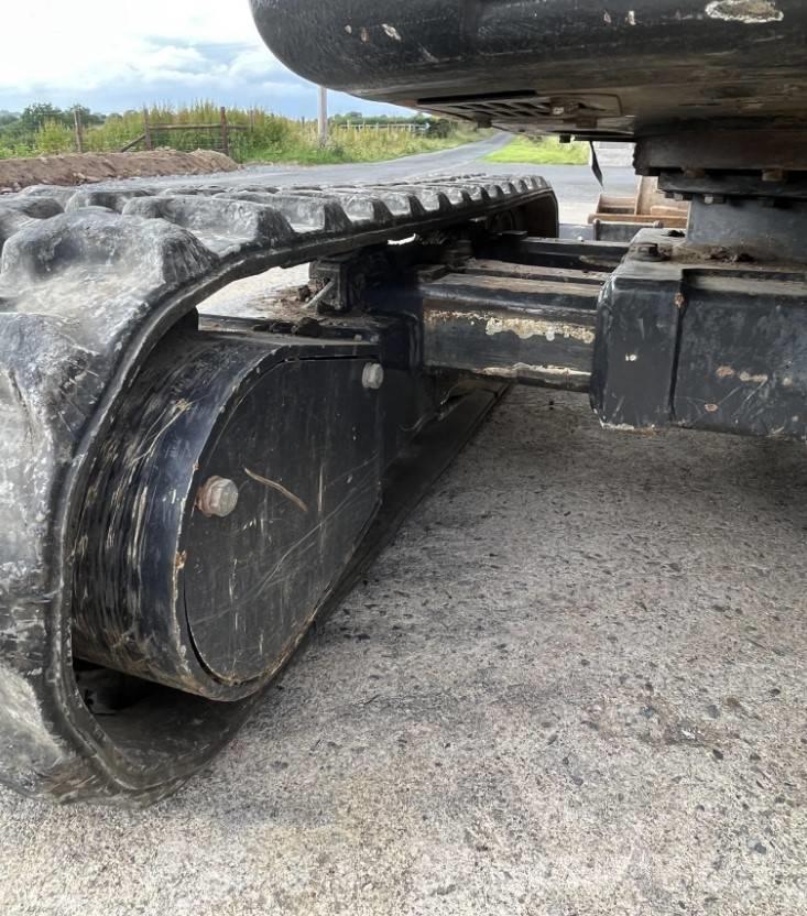 Kato HD17VXE Mini Escavadoras <7t