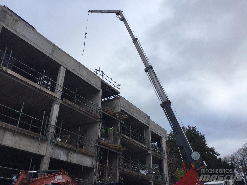 Böcker Ak32/2000 Outras gruas