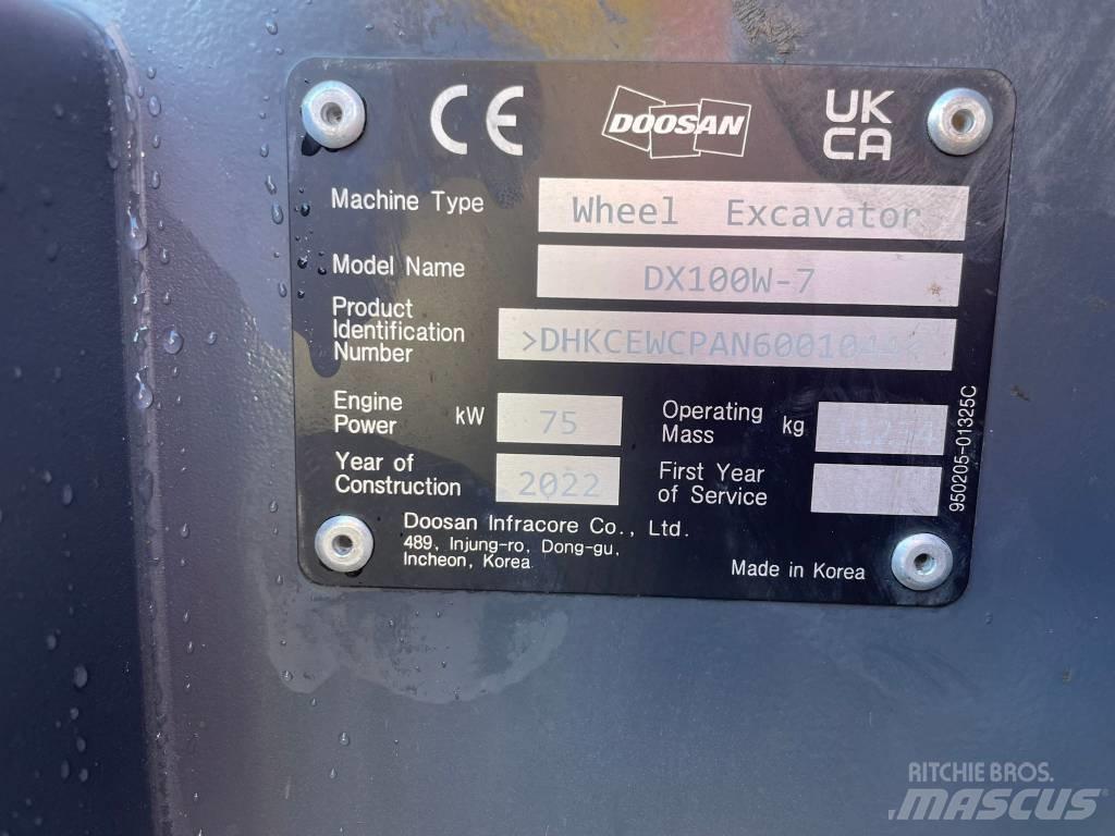 Doosan DX100W-7 Escavadoras de rodas