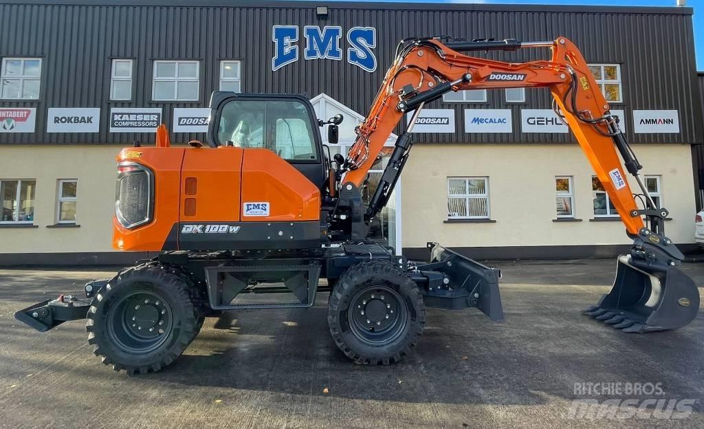 Doosan DX100W-7 Escavadoras de rodas