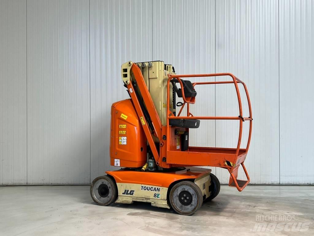 JLG Toucan 8E Plataformas de Mastro Vertical