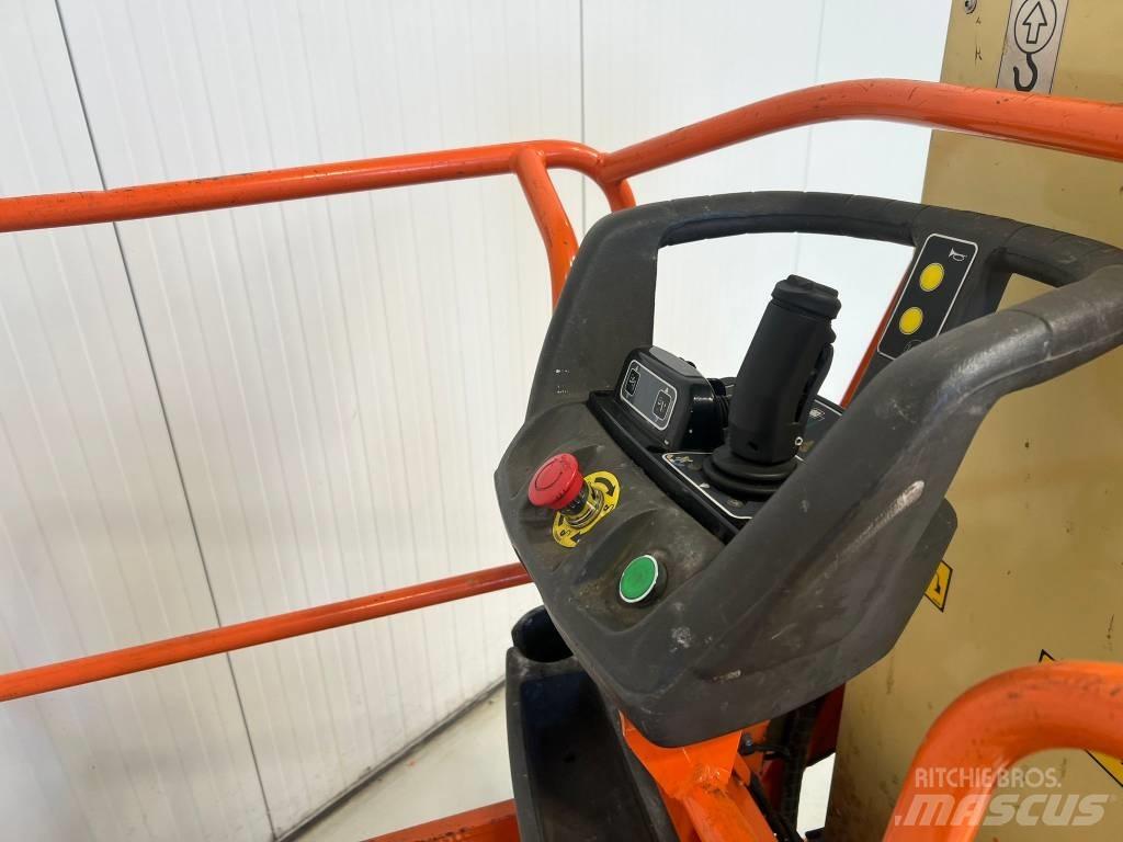 JLG Toucan 8E Plataformas de Mastro Vertical