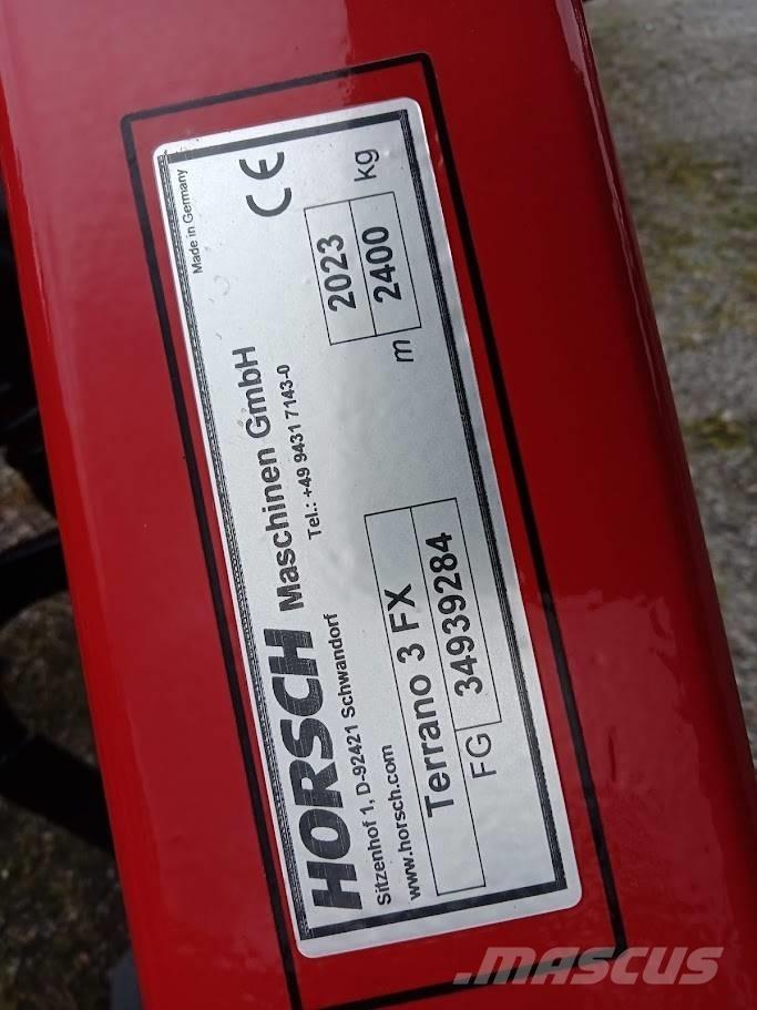 Horsch Terrano 3 FX Cultivadoras