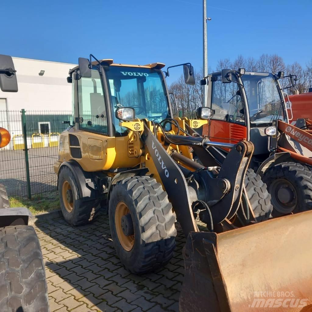 Volvo L 28 F Pás carregadoras de rodas