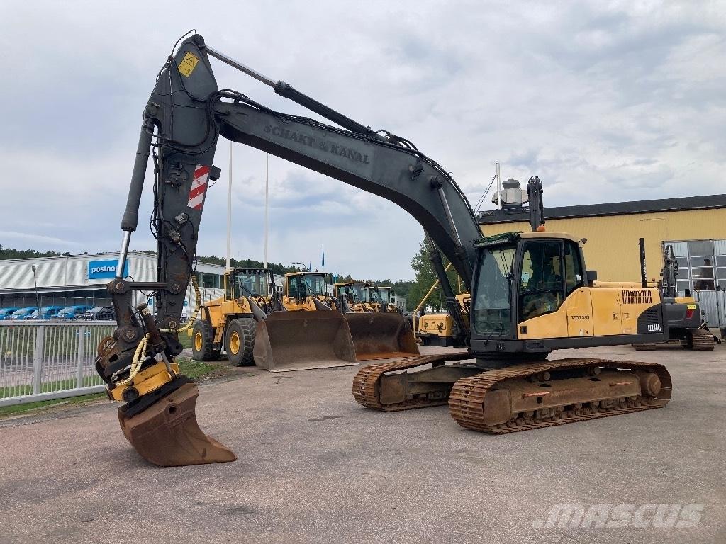 Volvo EC 240 C L Escavadoras de rastos