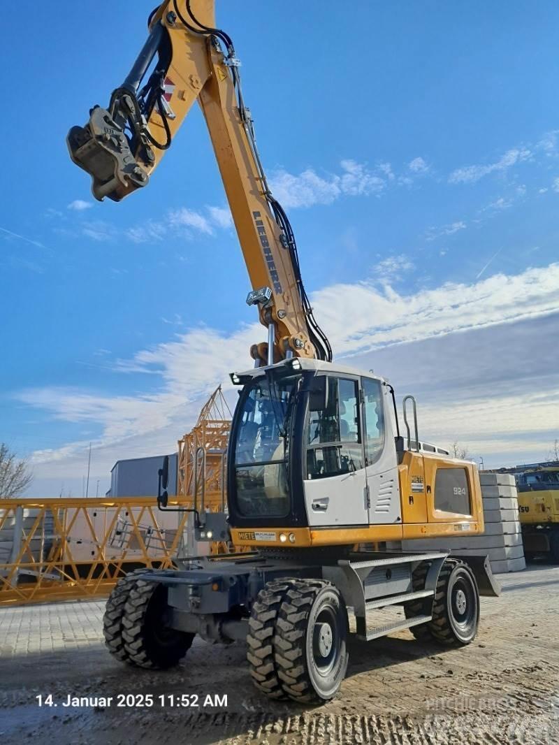 Liebherr A924 Escavadoras de rodas