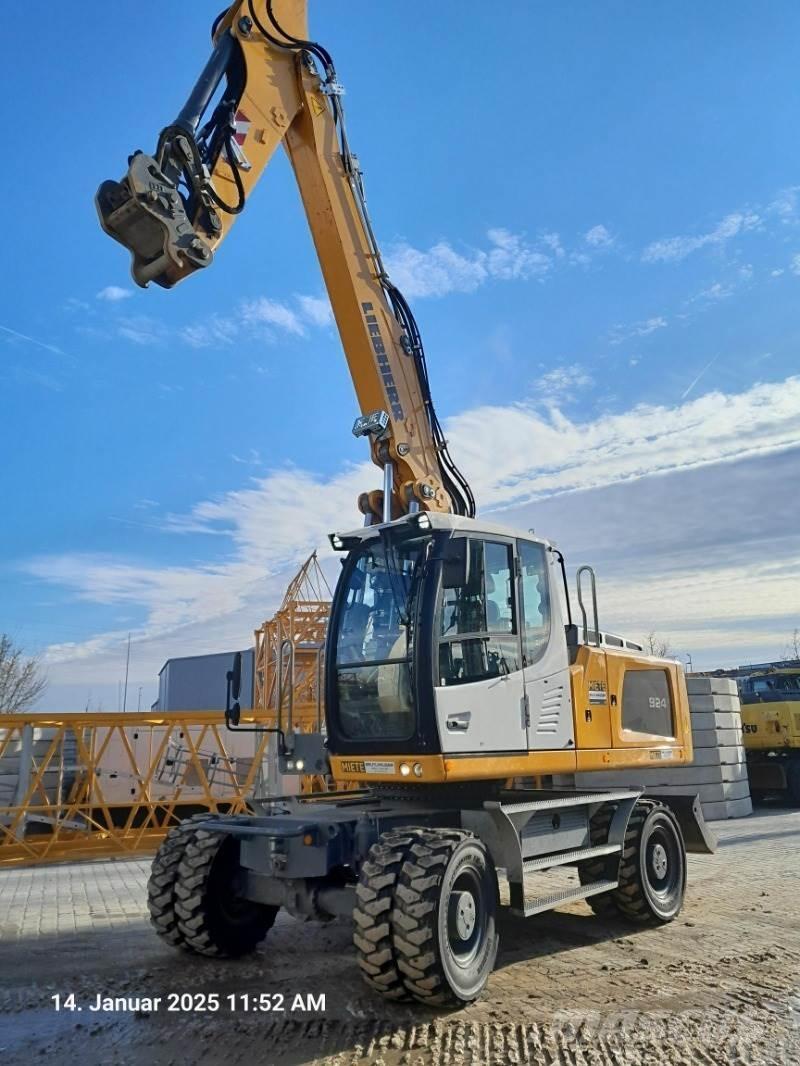 Liebherr A924 Escavadoras de rodas