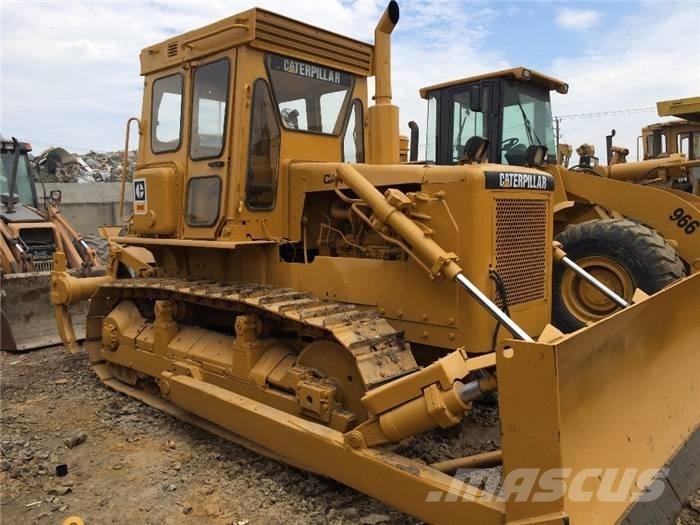 CAT D 6 D Dozers - Tratores rastos