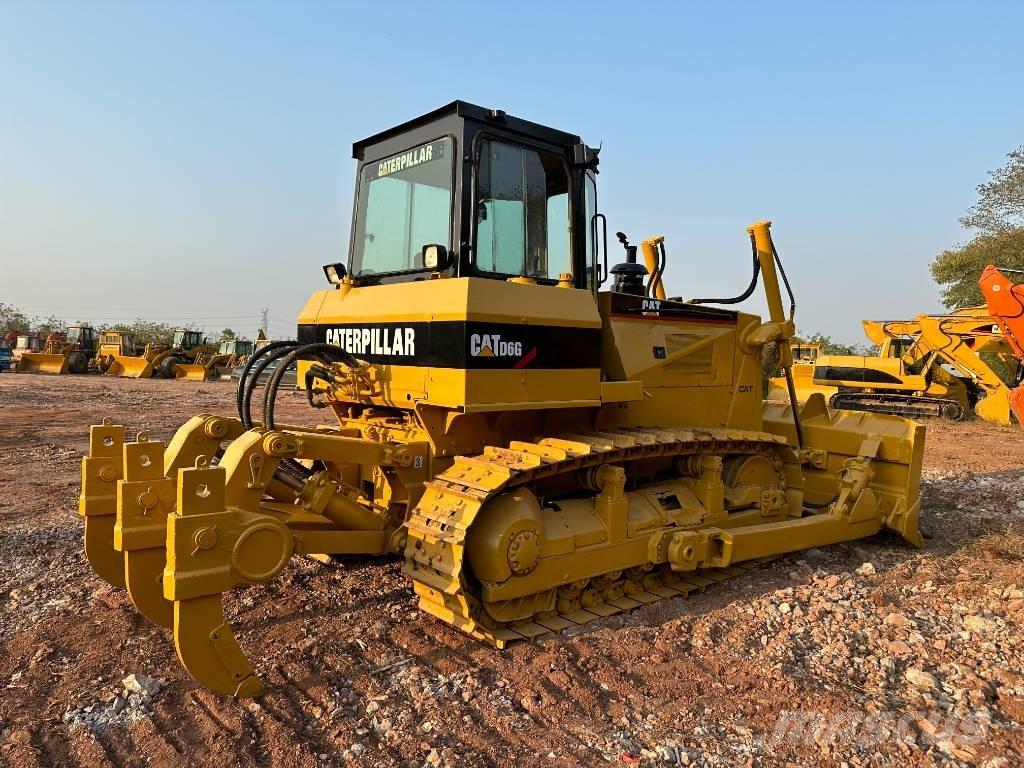 CAT D6G Dozers - Tratores rastos