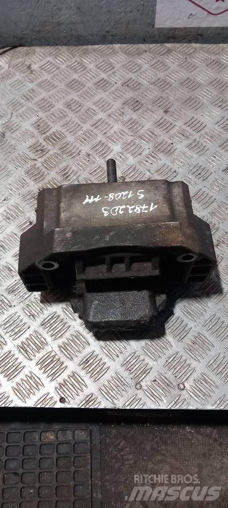 Scania 94 D.    1782203 Motores