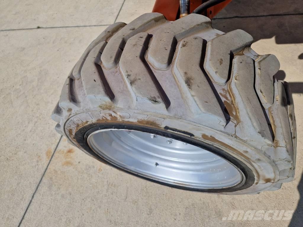 JLG M 600 JP R335 Elevadores braços articulados