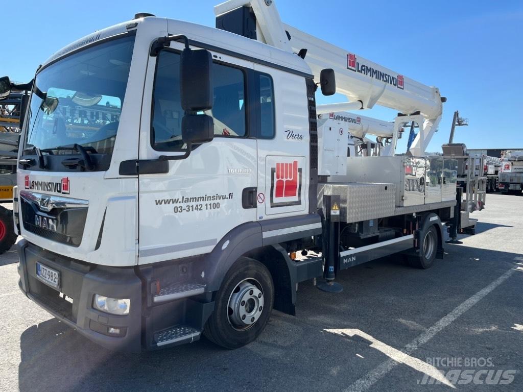 Ruthmann T285.3 Plataformas aéreas montadas em camião