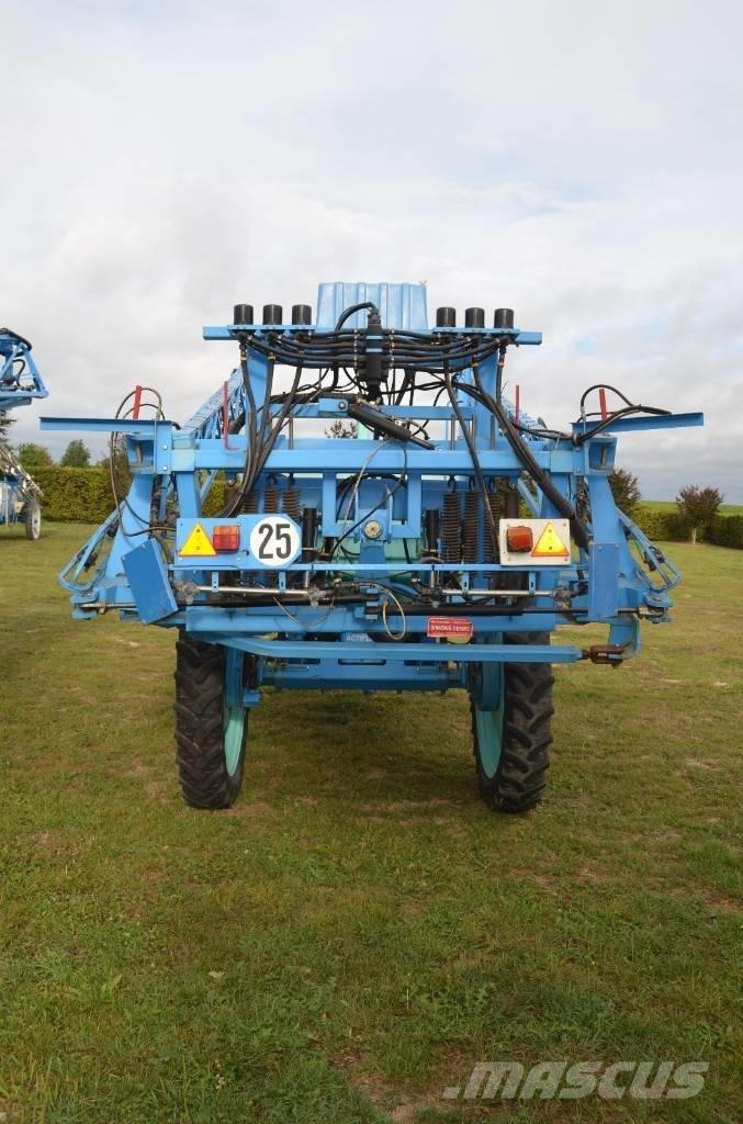 Berthoud Mack 32 Pulverizadores rebocados
