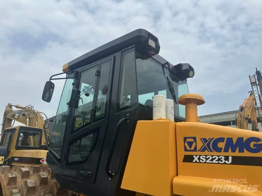 XCMG XS 223 J Cilindros Compactadores monocilíndricos