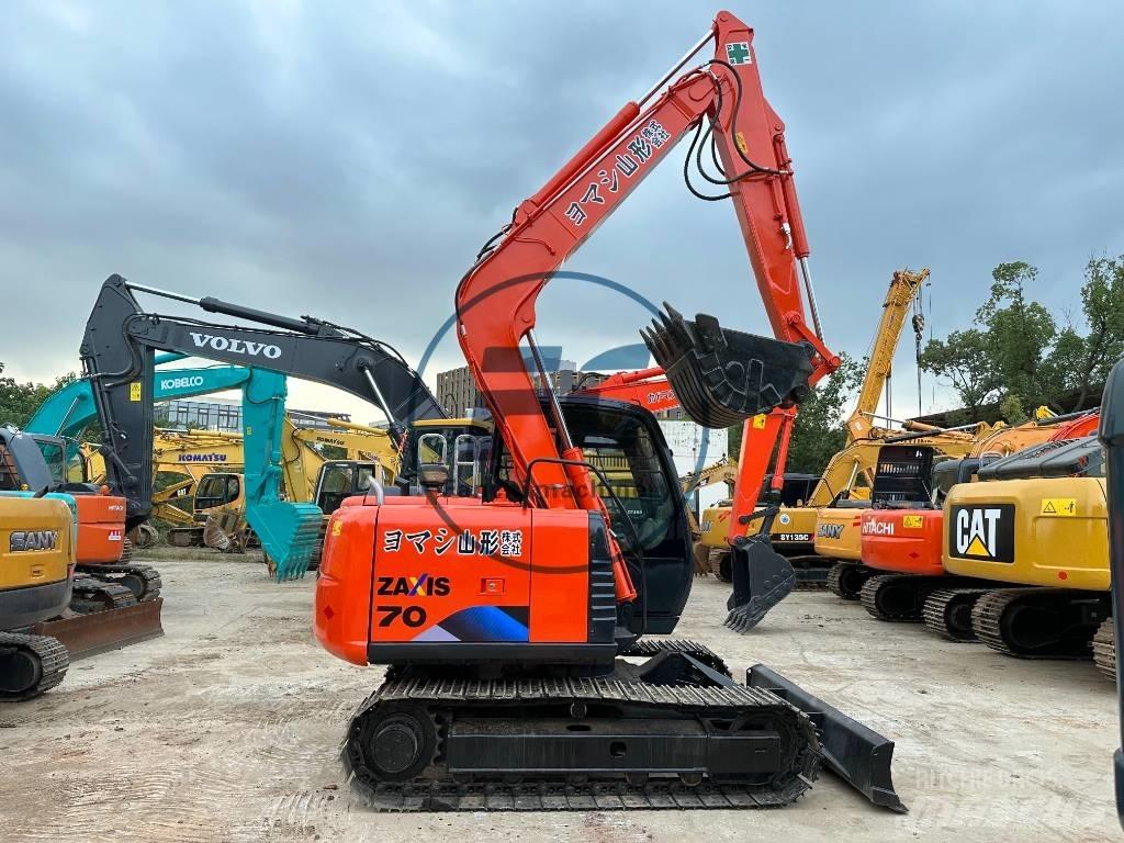Hitachi ZX 70 Mini Escavadoras <7t