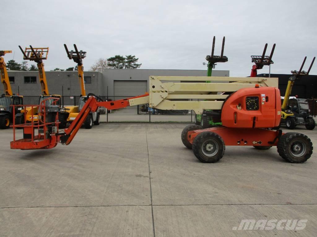 JLG 510 AJ (048) Plataformas de braço compactas auto-propulsão