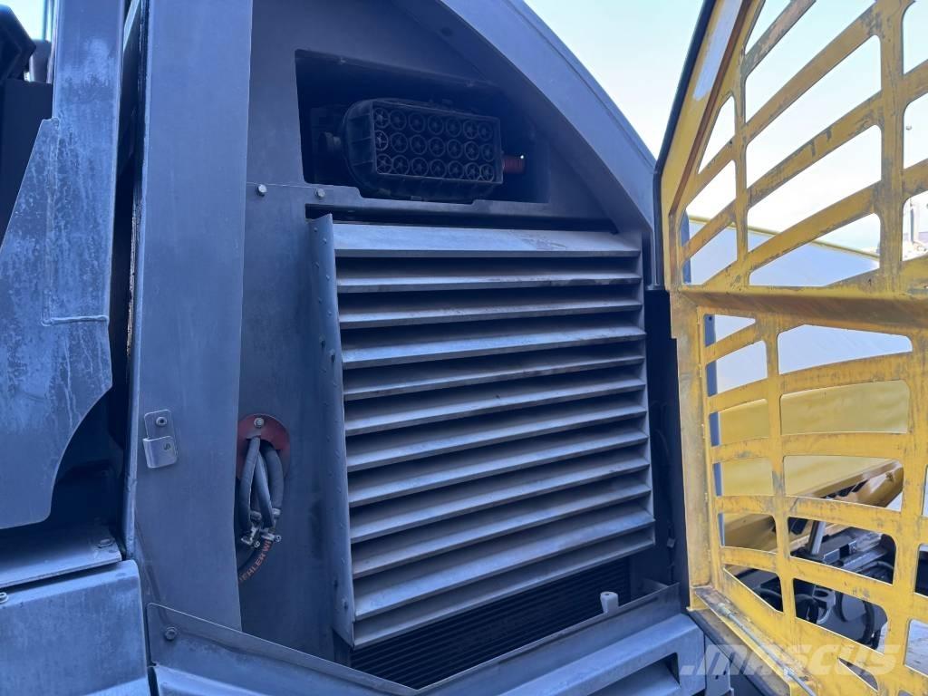 Bomag BMF 2500 S Pavimentadoras de asfalto