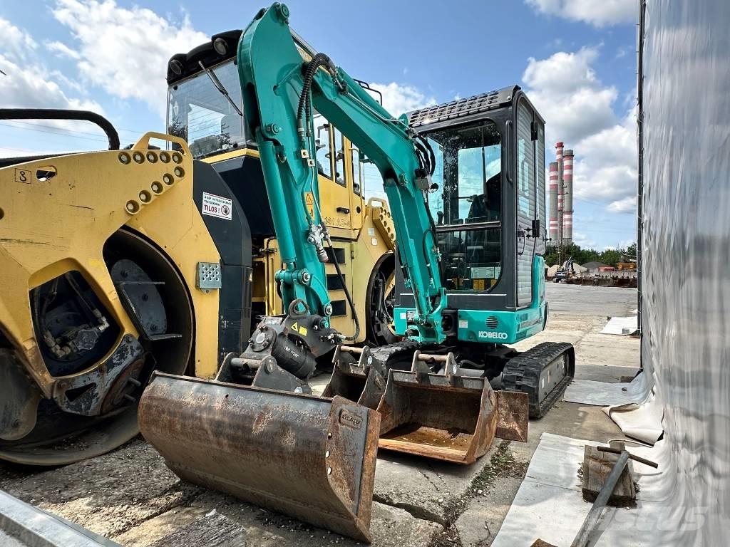 Kobelco SK17SR-3E Mini Escavadoras <7t