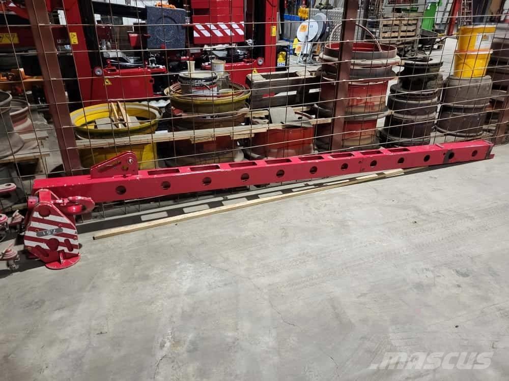 Unic B-775 Gruas de rastos