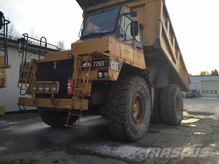 CAT 775 D Camiőes dumper basculantes rígidos