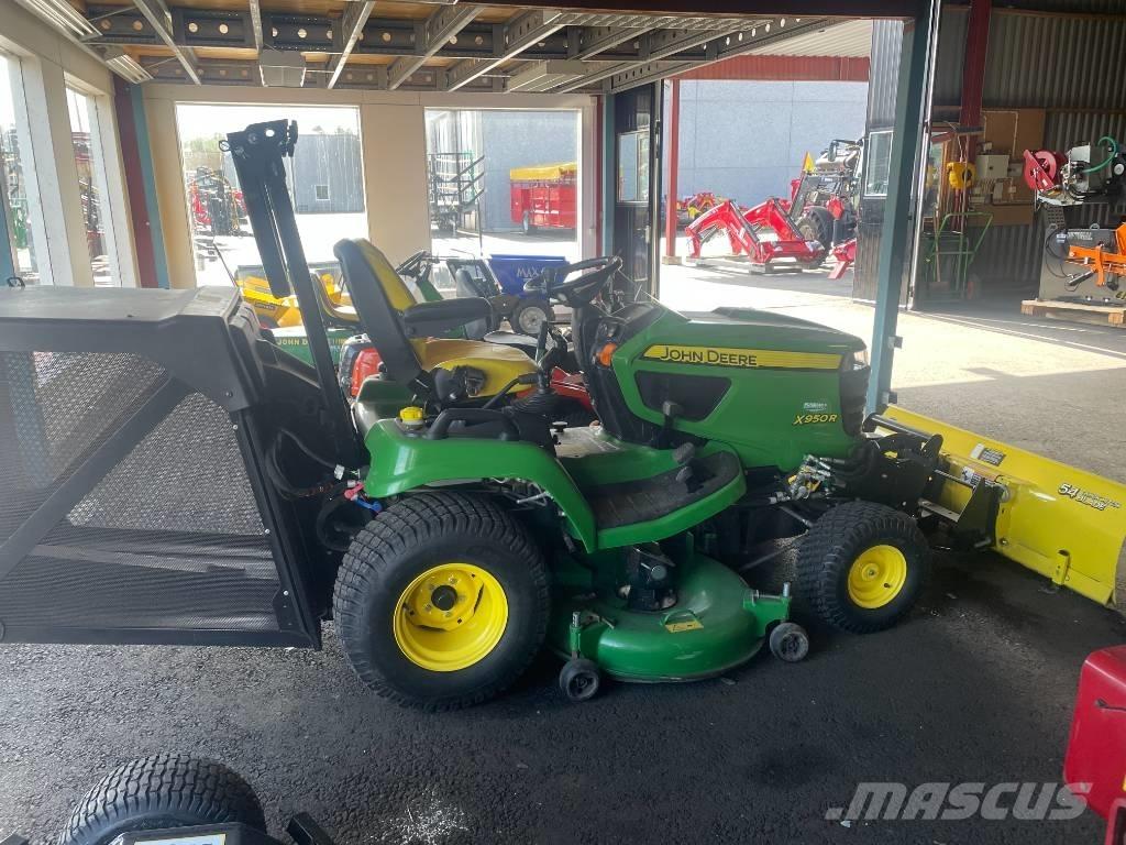John Deere X 950 R Corta-Relvas Riders
